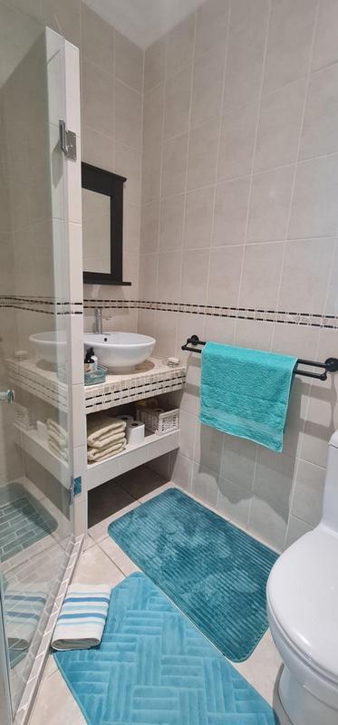 5 Bedroom Property for Sale in Myburgh Park Western Cape